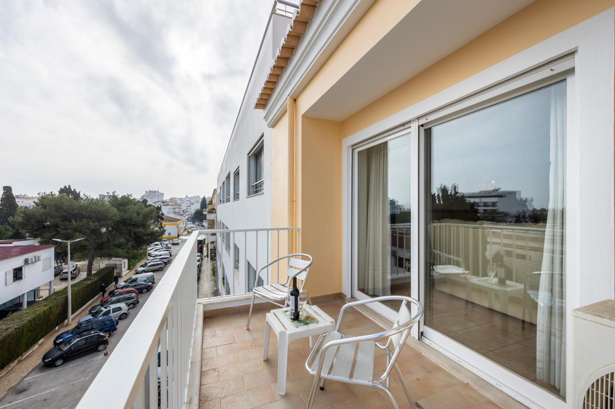 Apartamentos Mira Rio Lagos Buitenkant foto