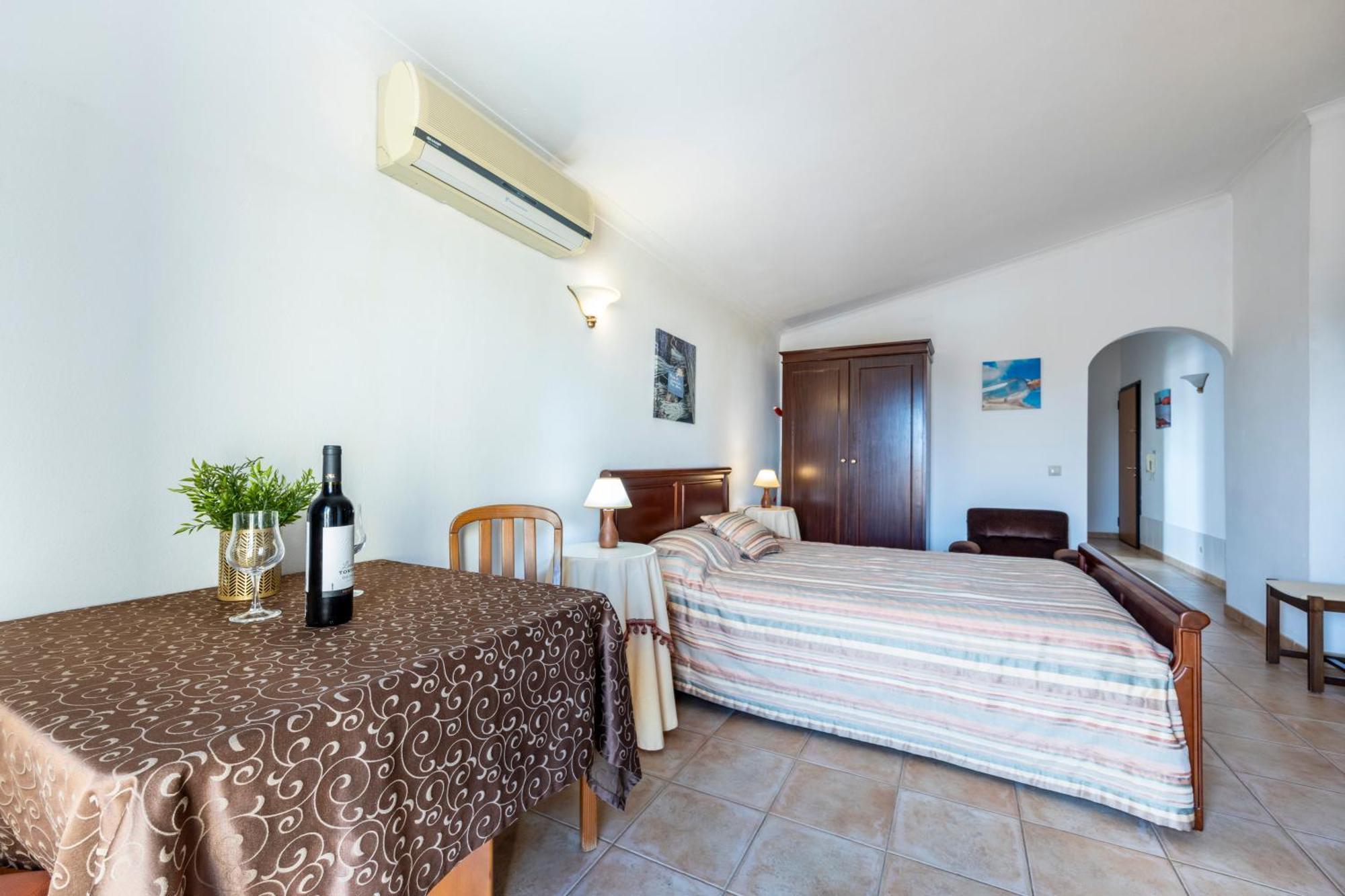 Apartamentos Mira Rio Lagos Buitenkant foto