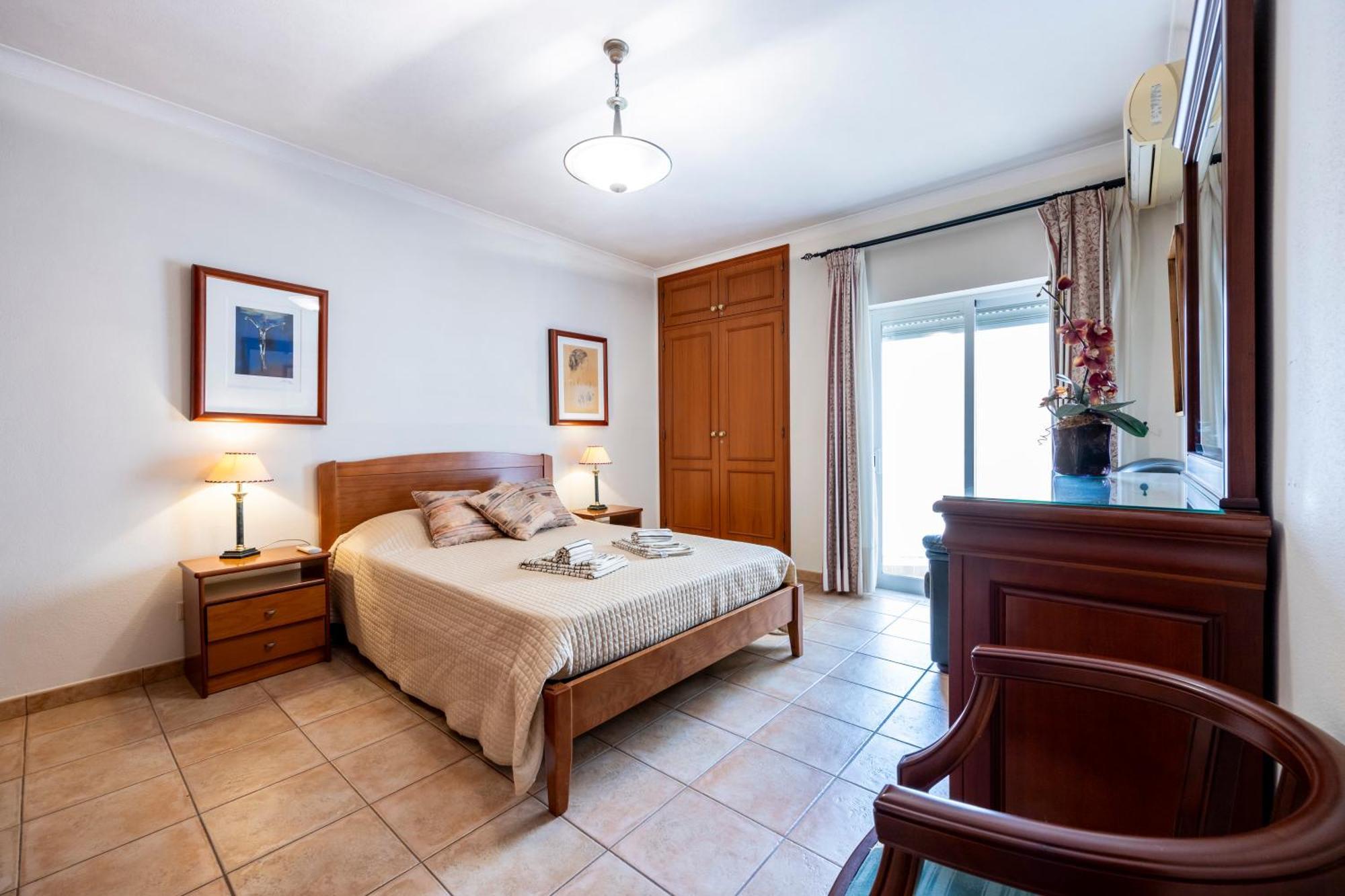 Apartamentos Mira Rio Lagos Buitenkant foto